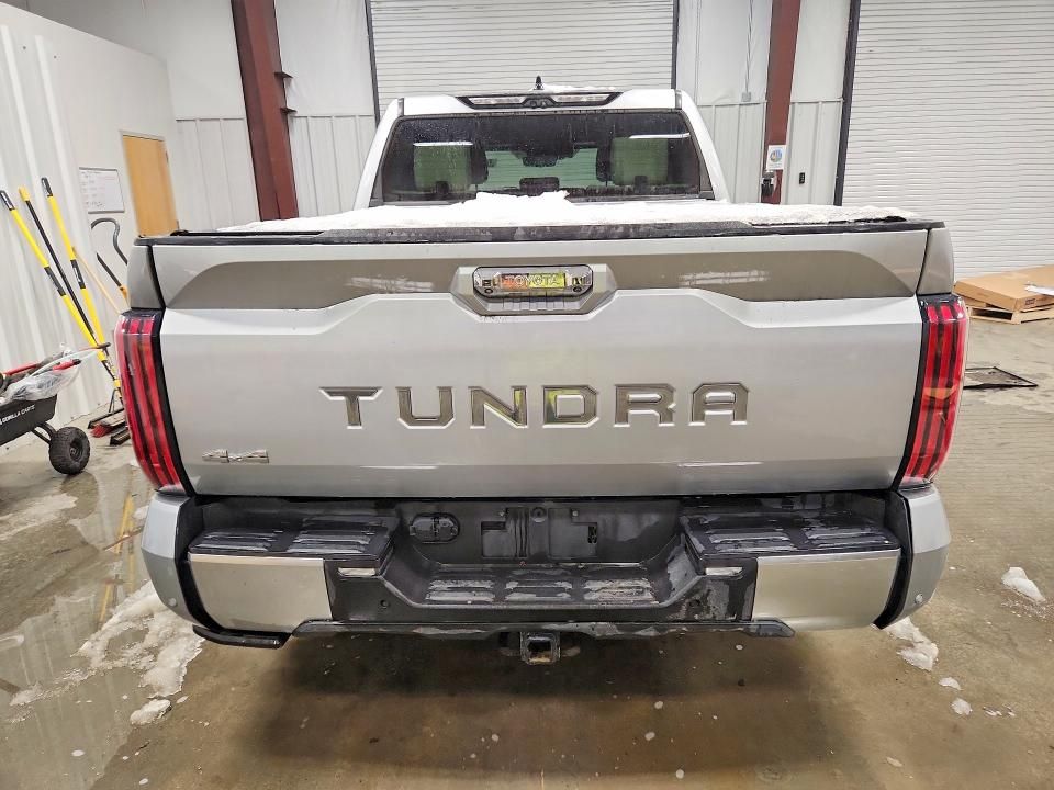 2022 Toyota Tundra Crewmax Capstone
