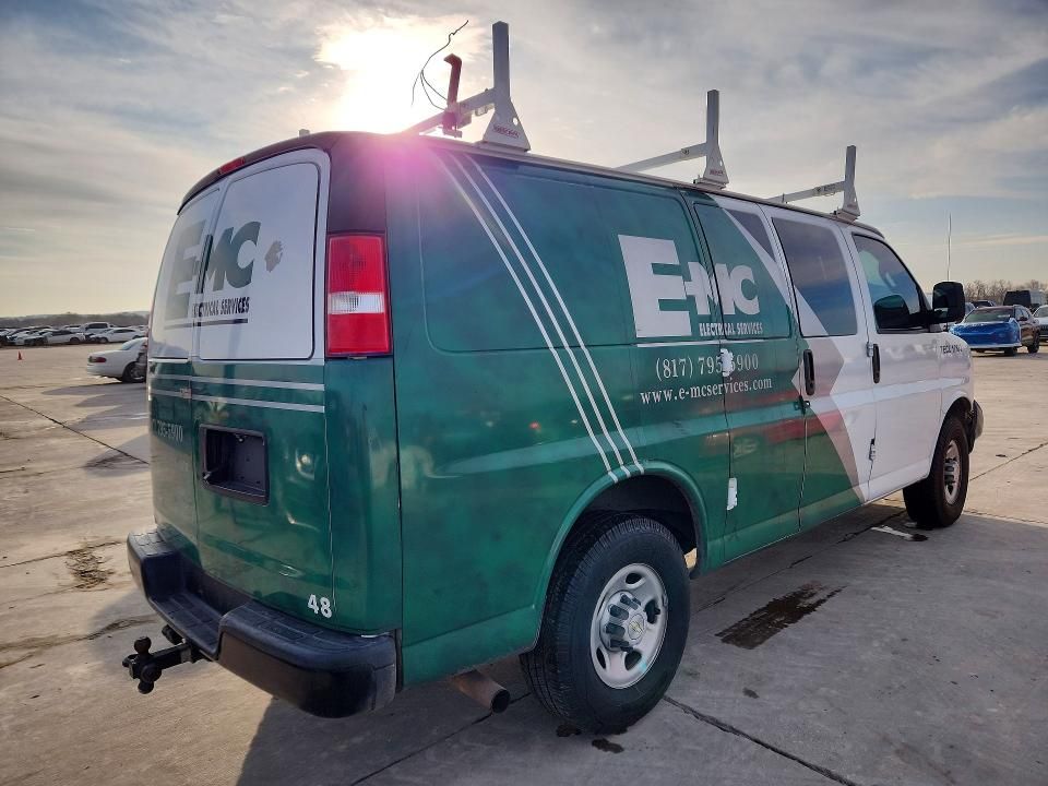 2022 Chevrolet Express 2500 Utility / Service van