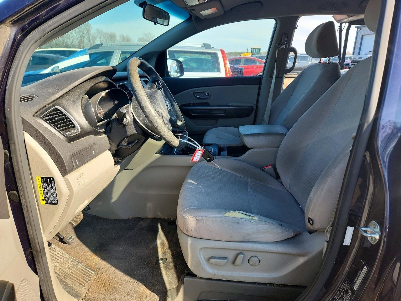 2018 KIA Sedona lx