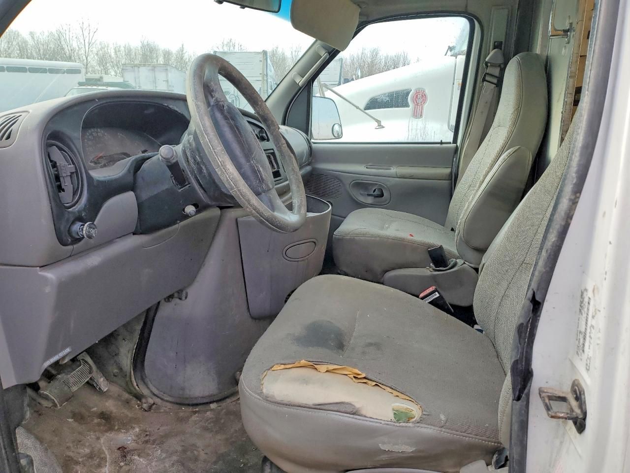 2002 Ford E350 Delivery Van