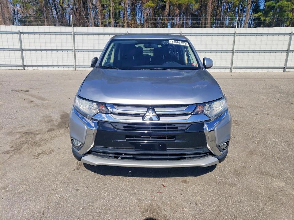 2016 Mitsubishi Outlander se