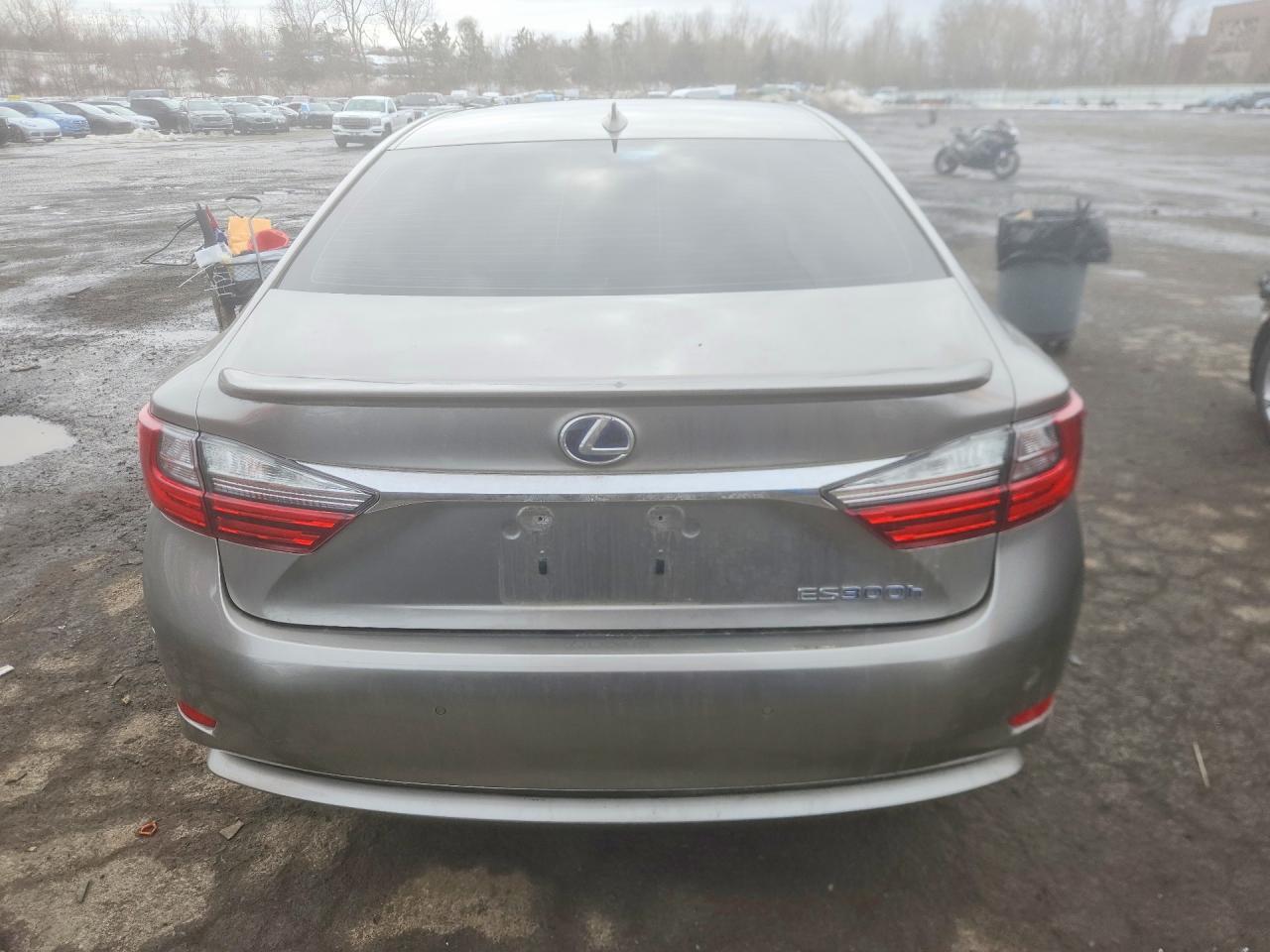 2018 Lexus Es 300h Base