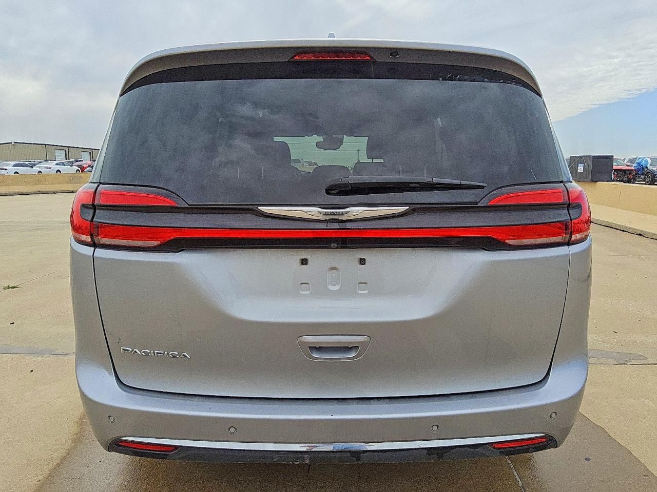 2021 Chrysler Pacifica Touring l