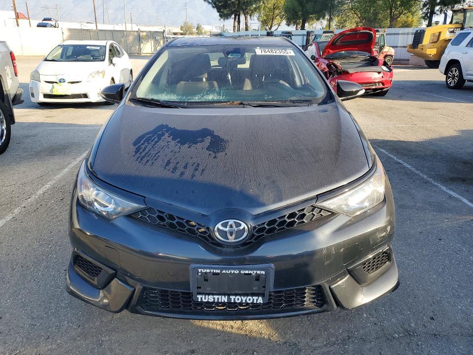 2017 Toyota Corolla im