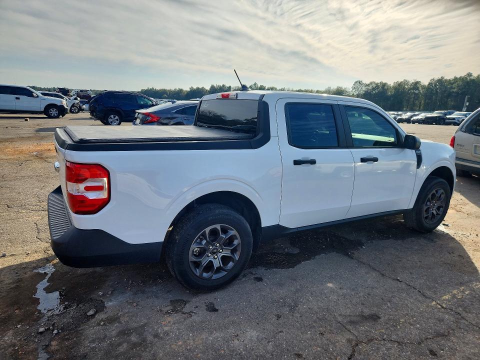 2022 Ford Maverick XL