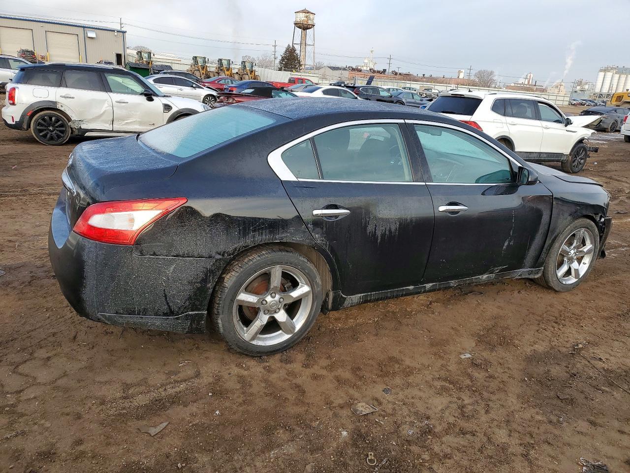 2010 Nissan Maxima s