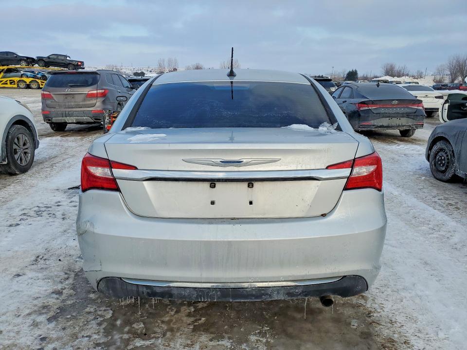 2012 Chrysler 200 lx