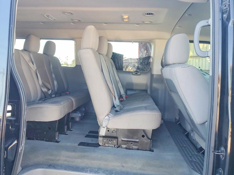 2017 Nissan NV 3500 HD SV