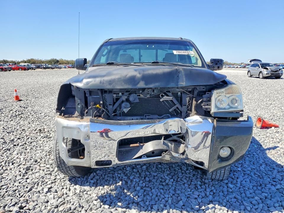 2009 Nissan Titan xe