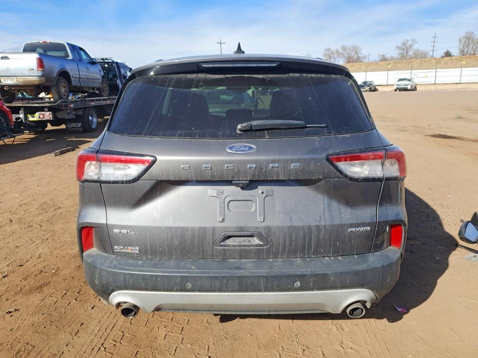 2021 Ford Escape sel