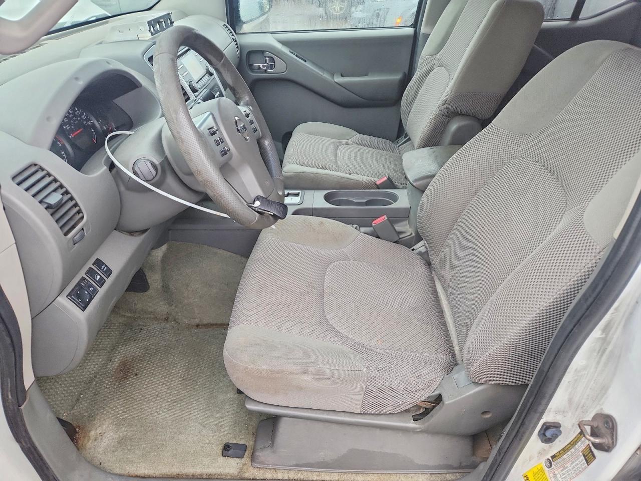 2014 Nissan Frontier SV