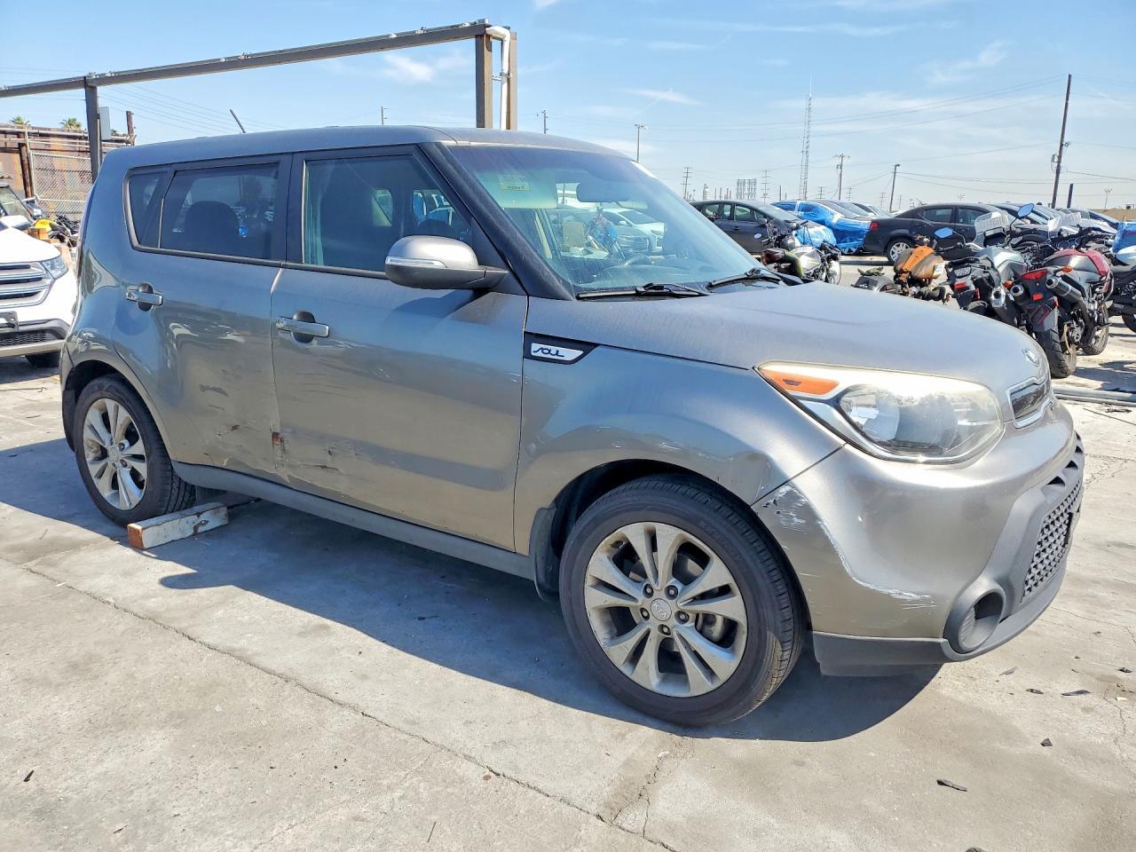 2014 KIA Soul +