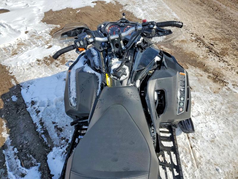 2019 Skidoo Renegade
