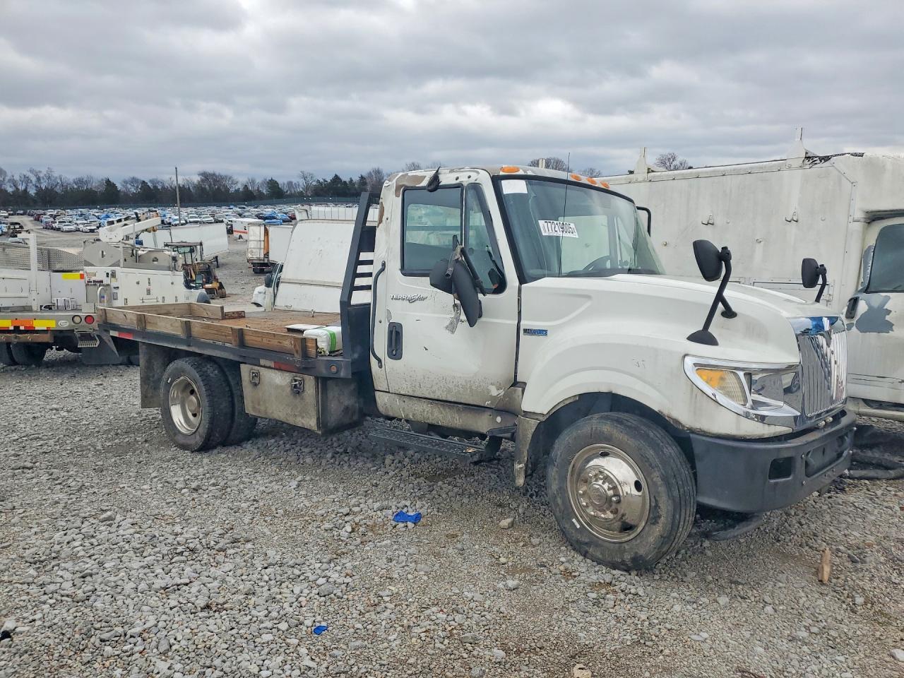 2013 International Terrastar Flatbed Truck