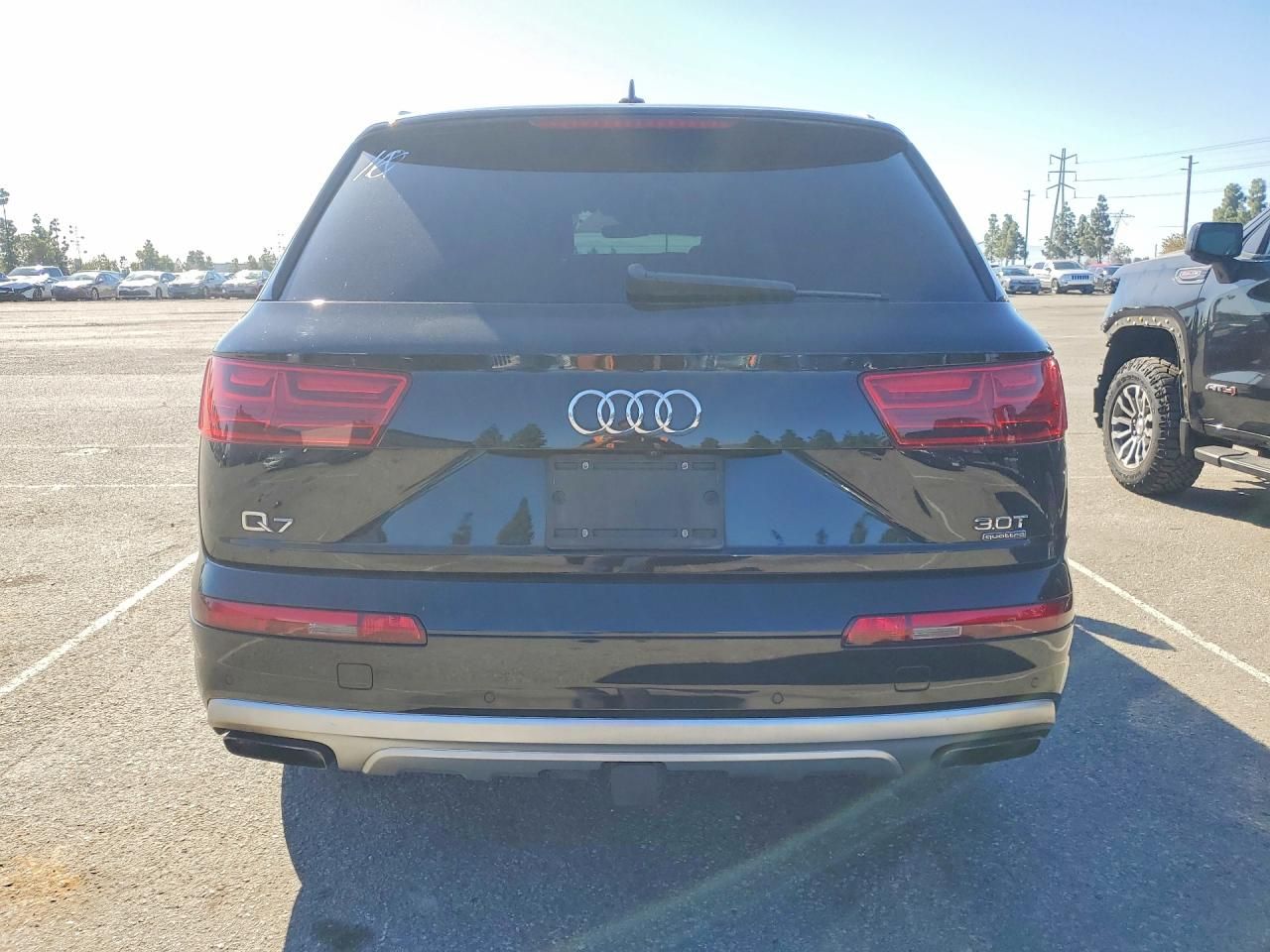 2017 Audi Q7 Premium Plus