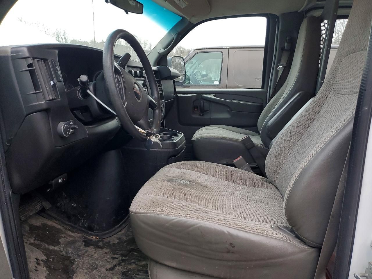 2015 GMC Savana G2500