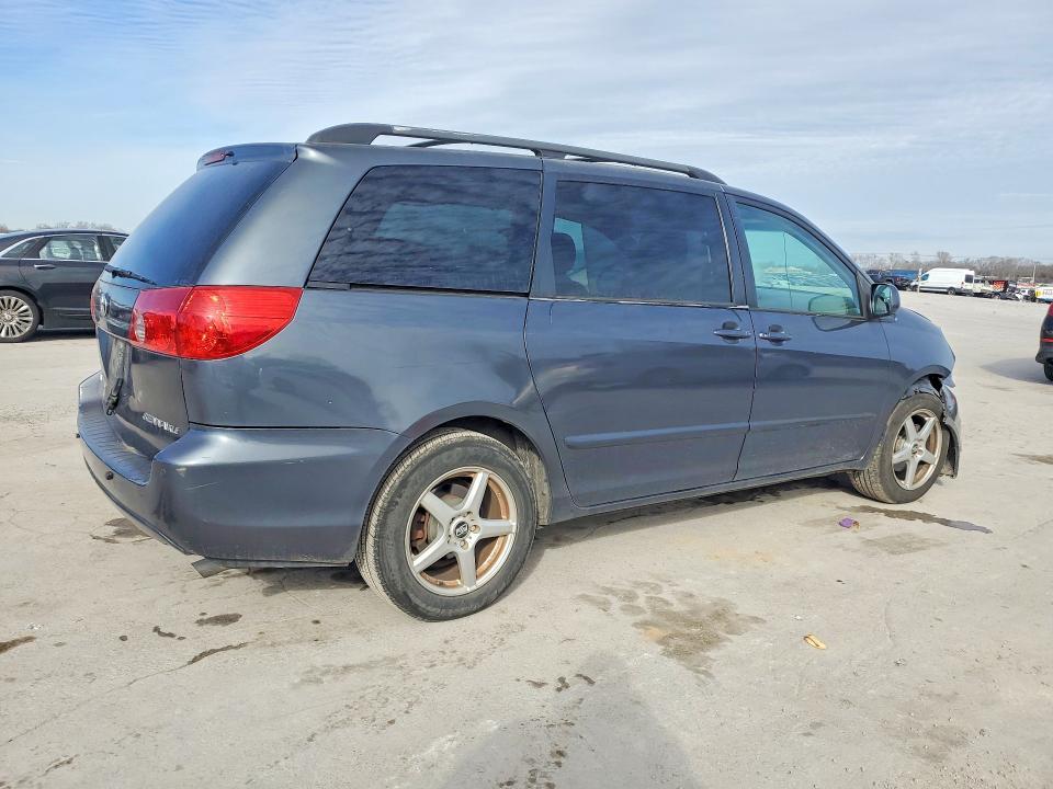 2009 Toyota Sienna xle