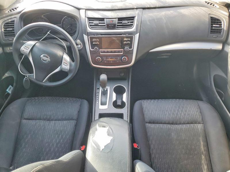 2016 Niss Altima 2.5 s