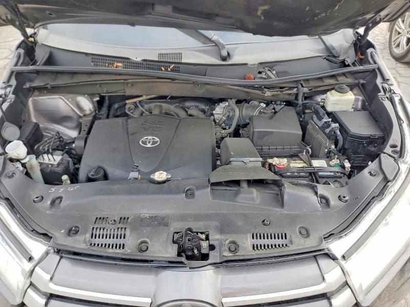 2017 Toyota Highlander xle