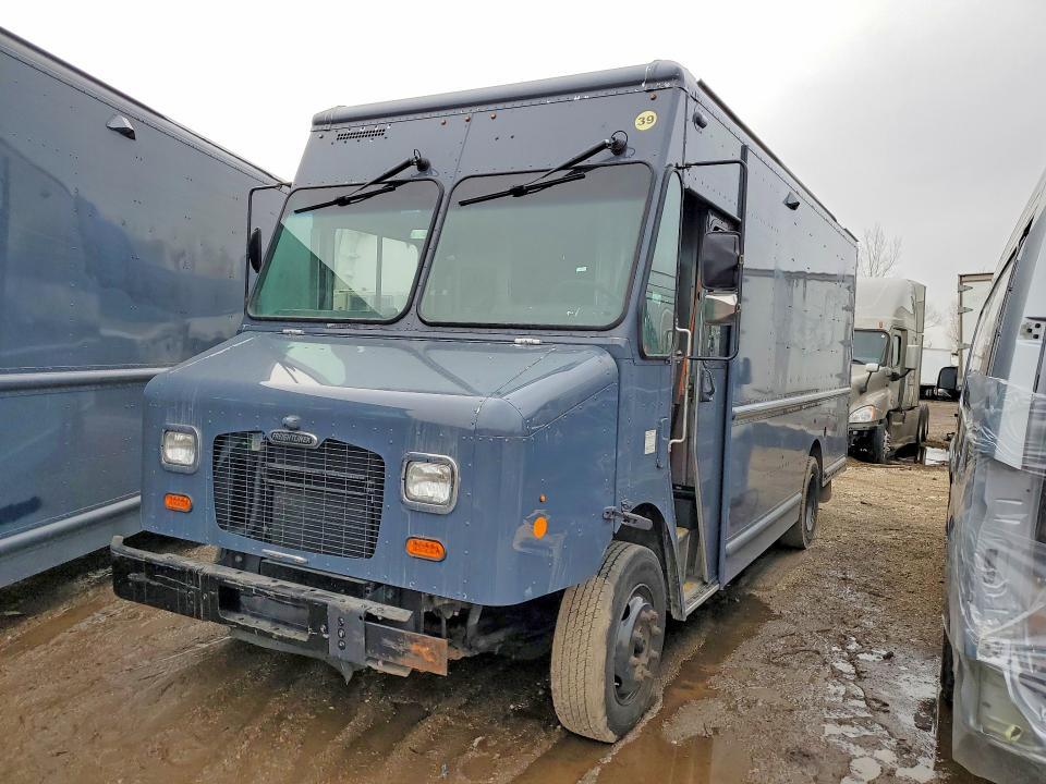 2020 Freightliner Chassis m Line Walk-in van
