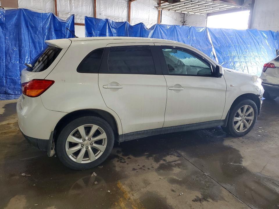 2015 Mitsubishi Outlander Sport es