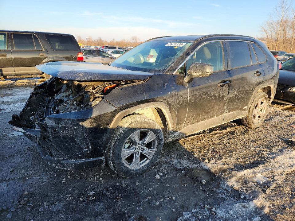 2025 Toyota Rav4 le