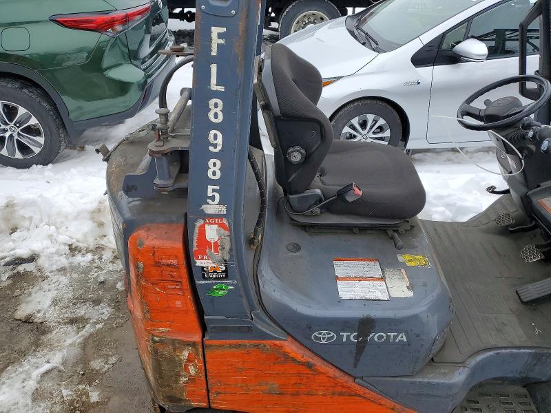 2014 Toyt Forklift-forklift