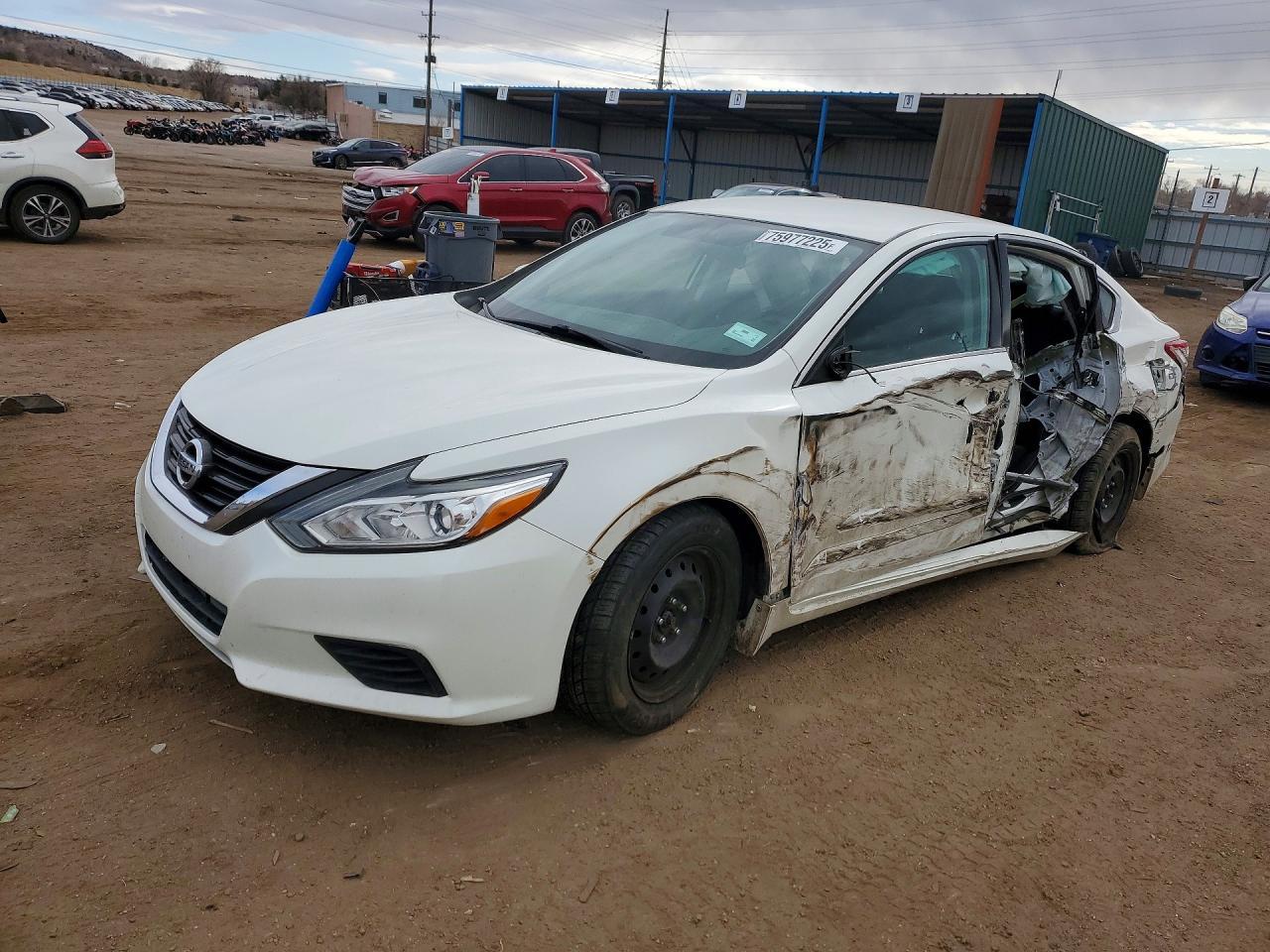 2016 Niss Altima 2.5 s