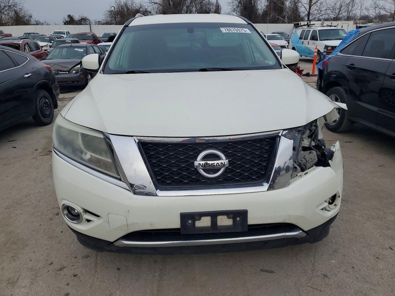 2016 Nissan Pathfinder s