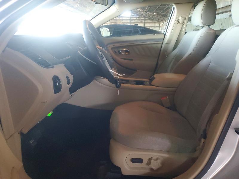 2015 Ford Taurus se
