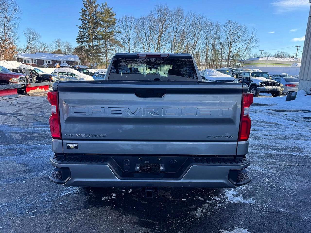 2021 Chevrolet Silverado K1500 Custom