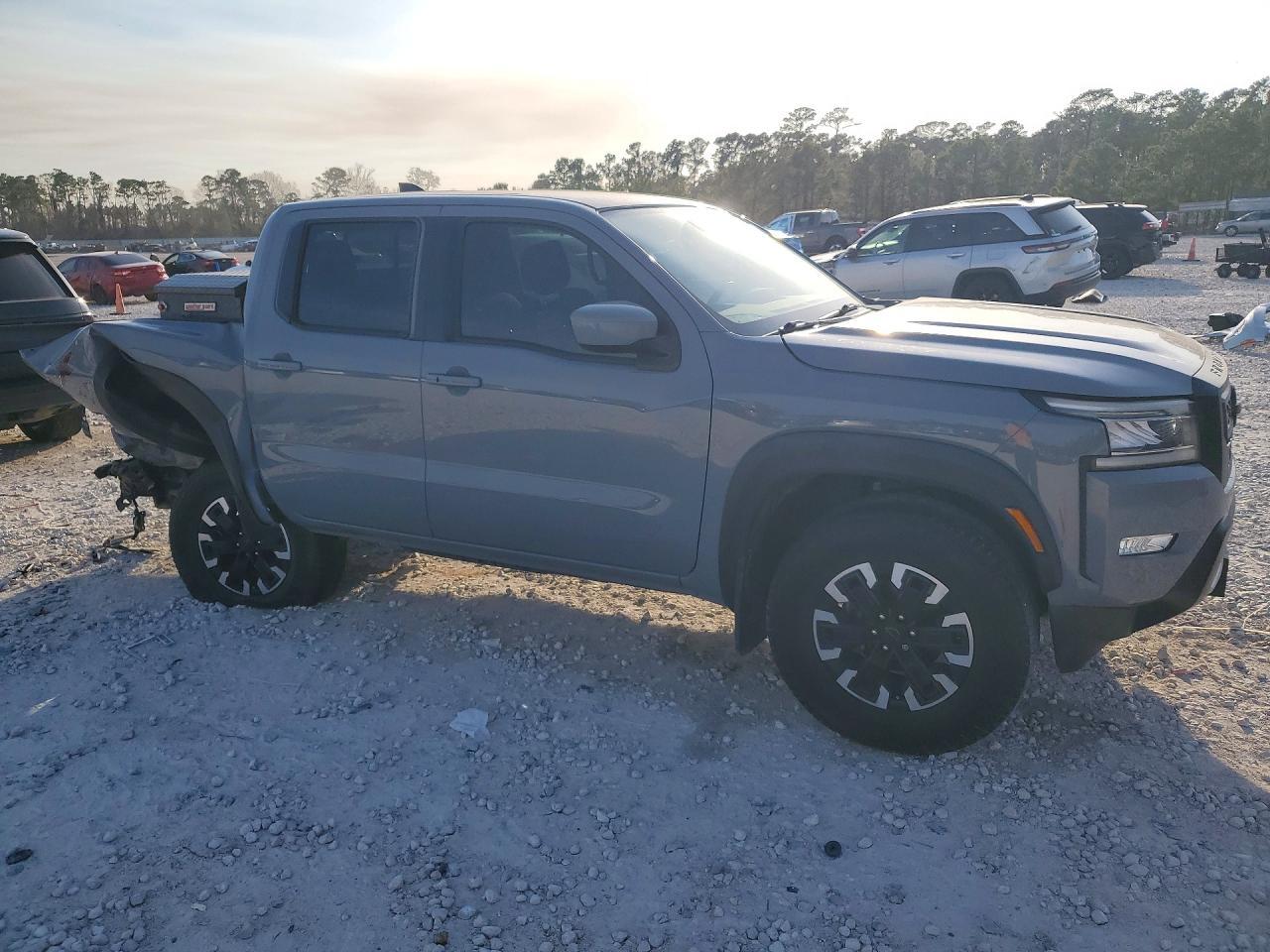 2022 Nissan Frontier PRO-X