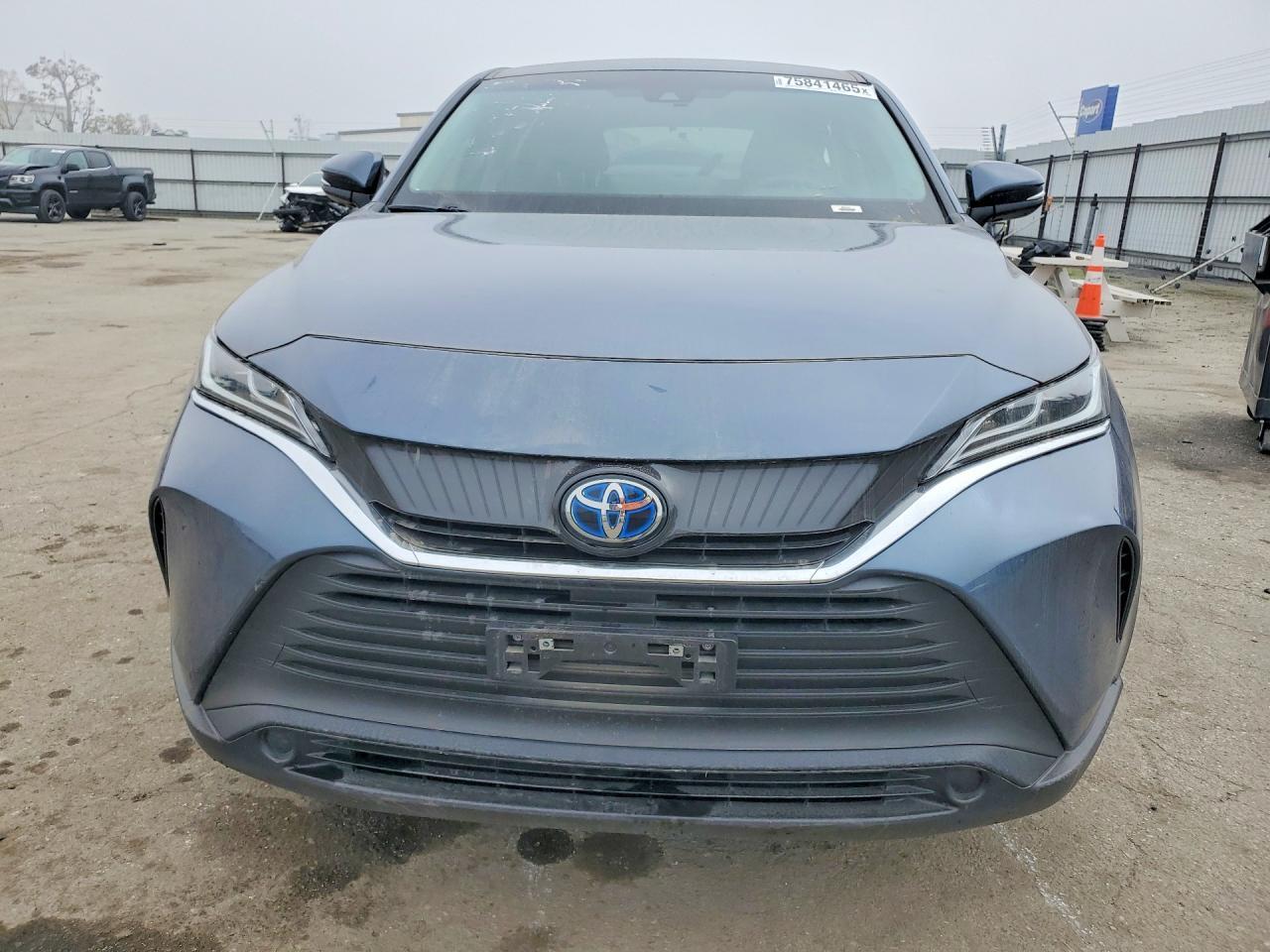2024 Toyota Venza le
