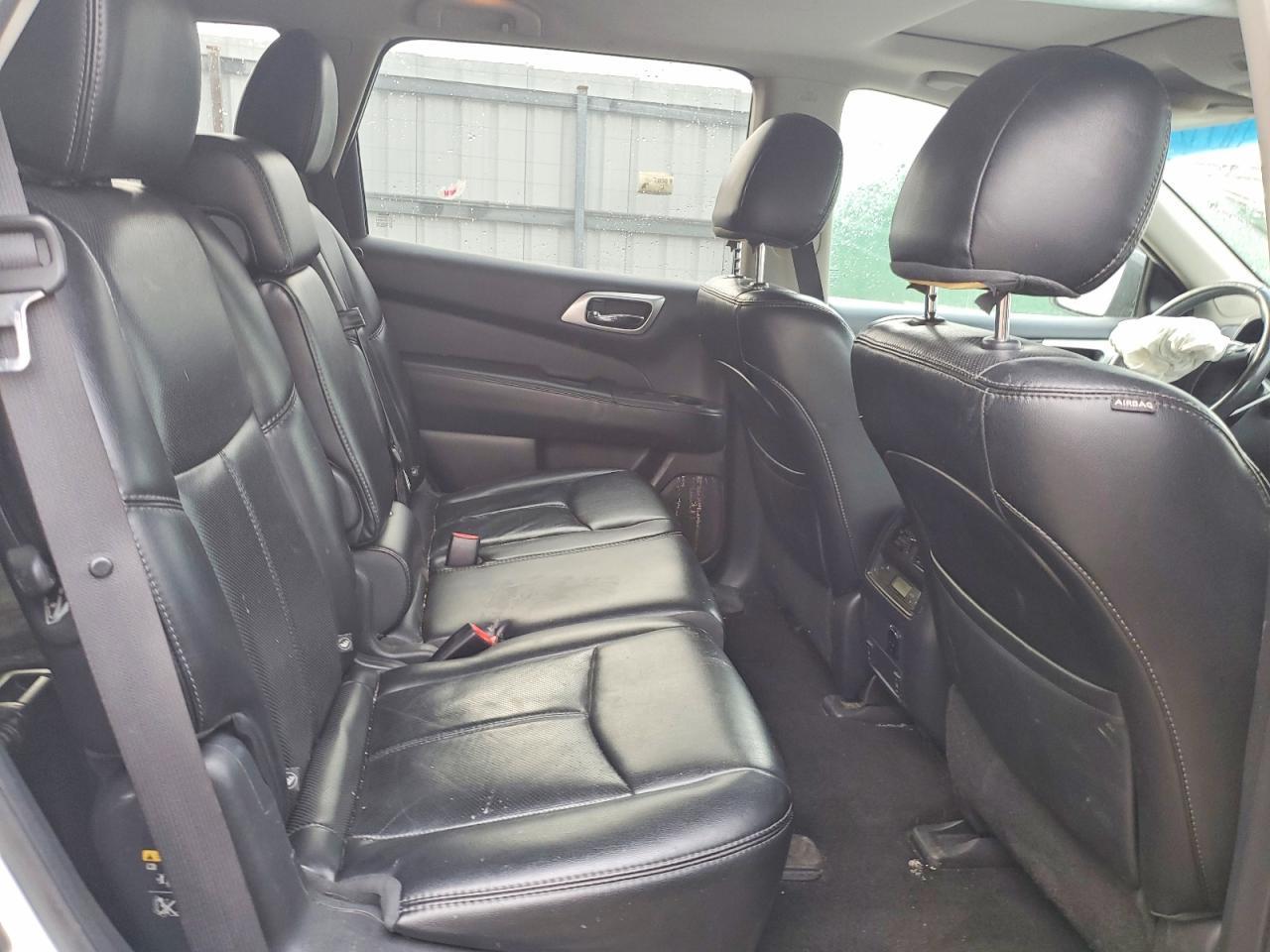 2016 Nissan Pathfinder Platinum