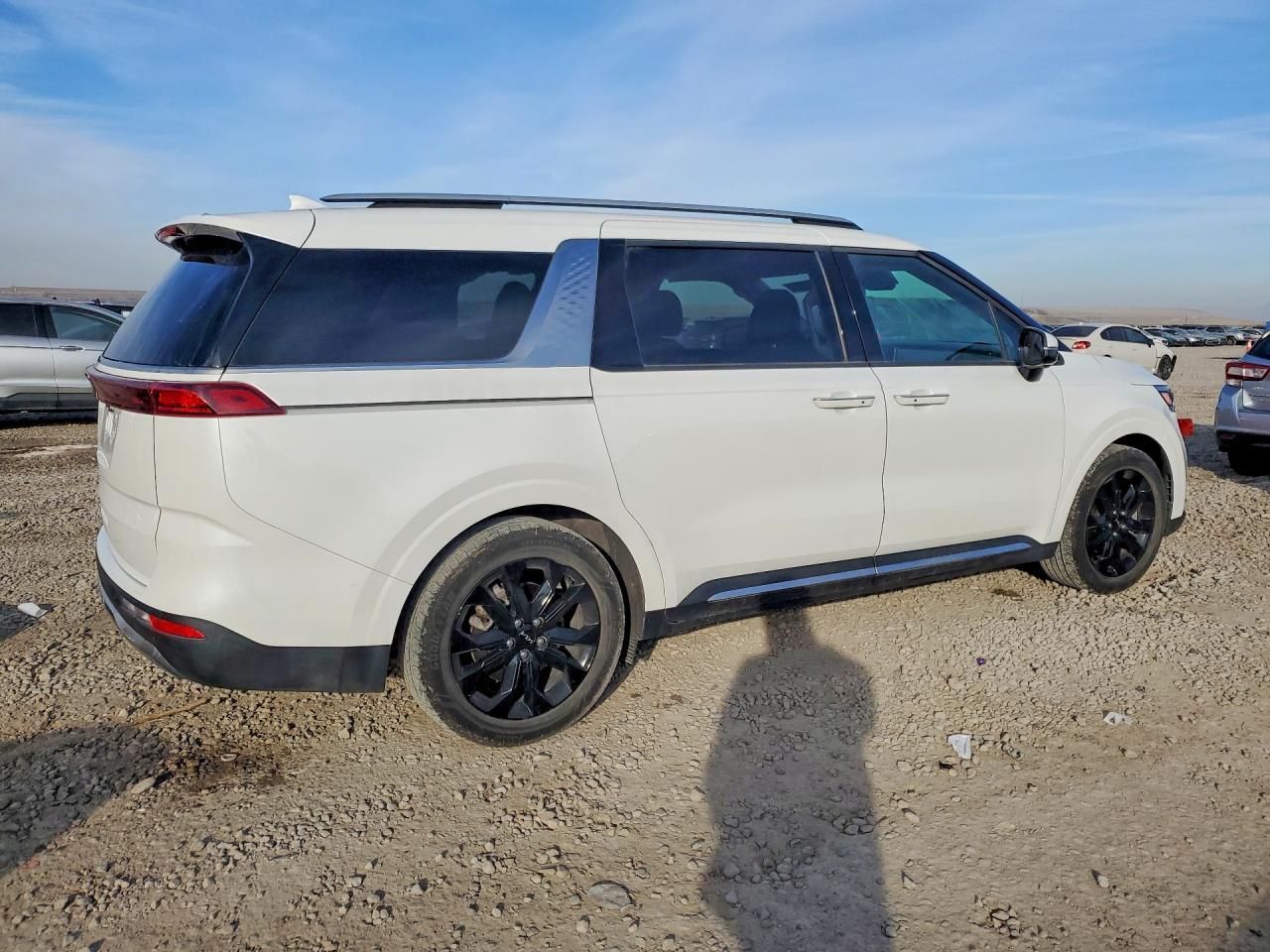 2024 KIA Carnival sx