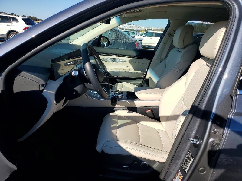 2026 Genesis Gv70 Base