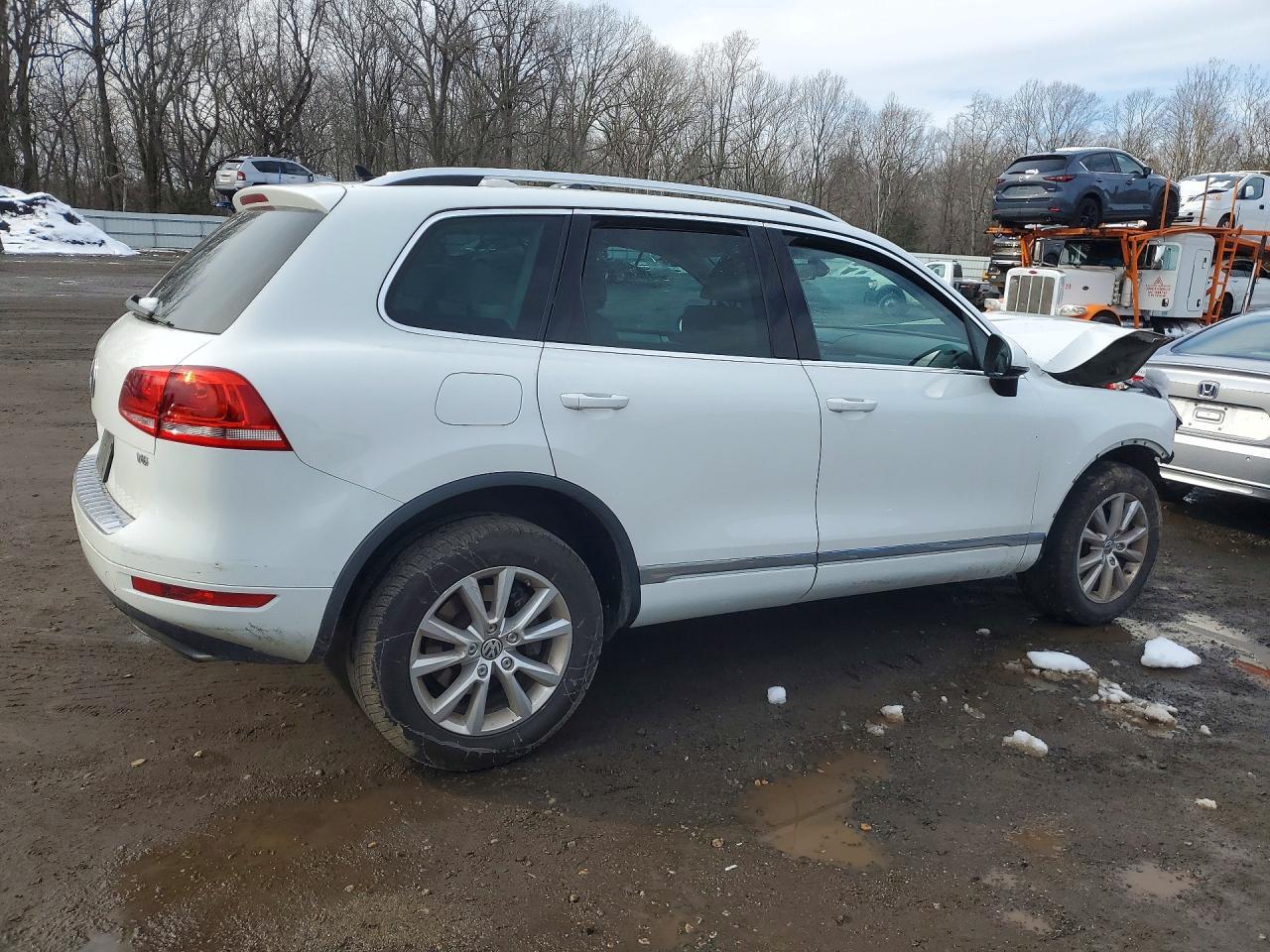 2013 Volkswagen Touareg V6