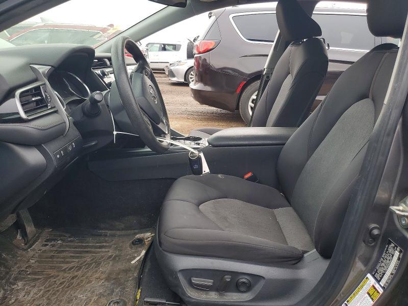 2019 Toyota Camry le