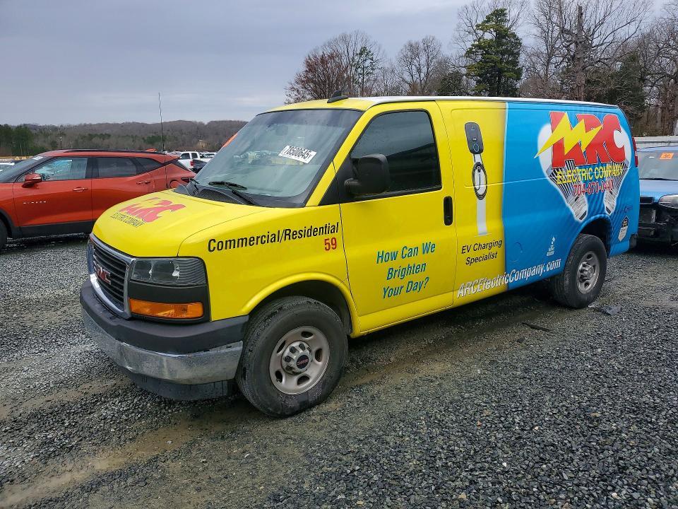 2022 GMC Savana 2500 Cargo Utility / Service Van