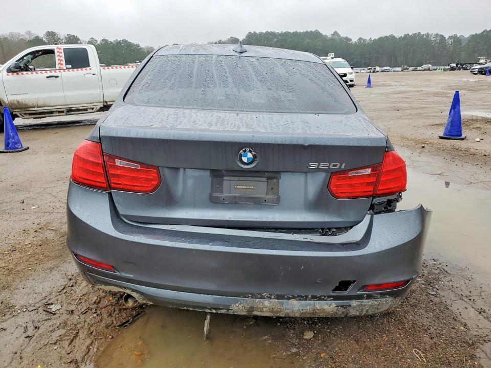 2015 BMW 320 i