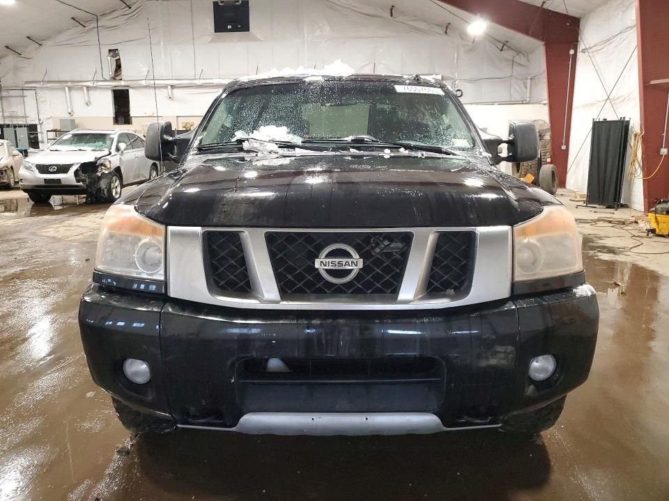 2015 Nissan Titan S