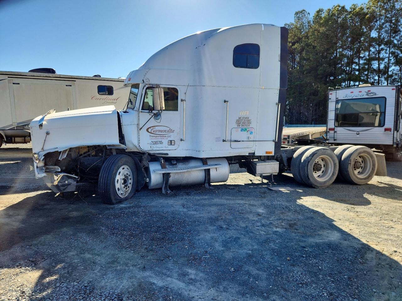 1996 Freightliner FLD120 Semi Truck
