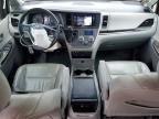 2016 Toyota Sienna xle 8-passenger