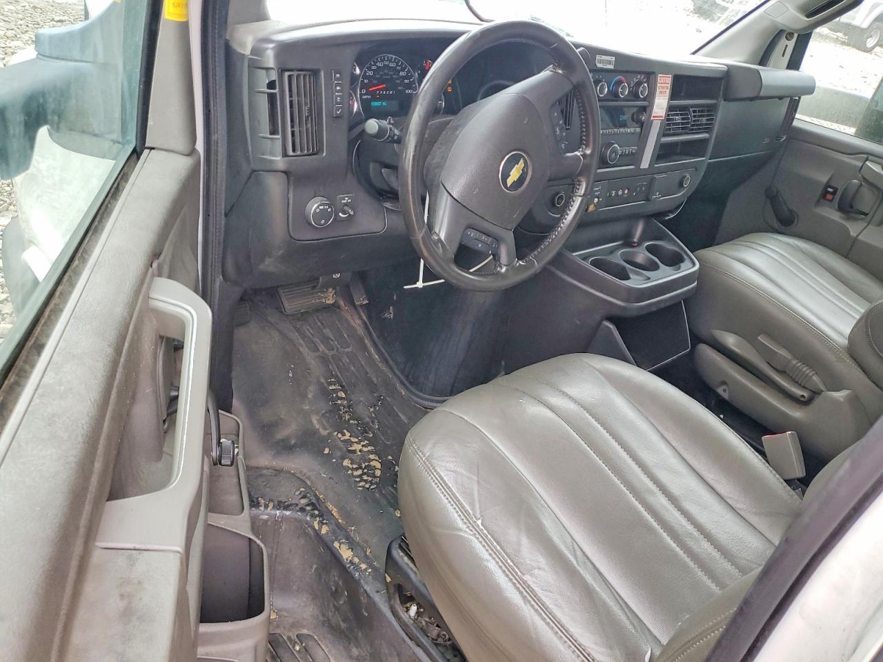 2020 Chevrolet Express Delivery Truck