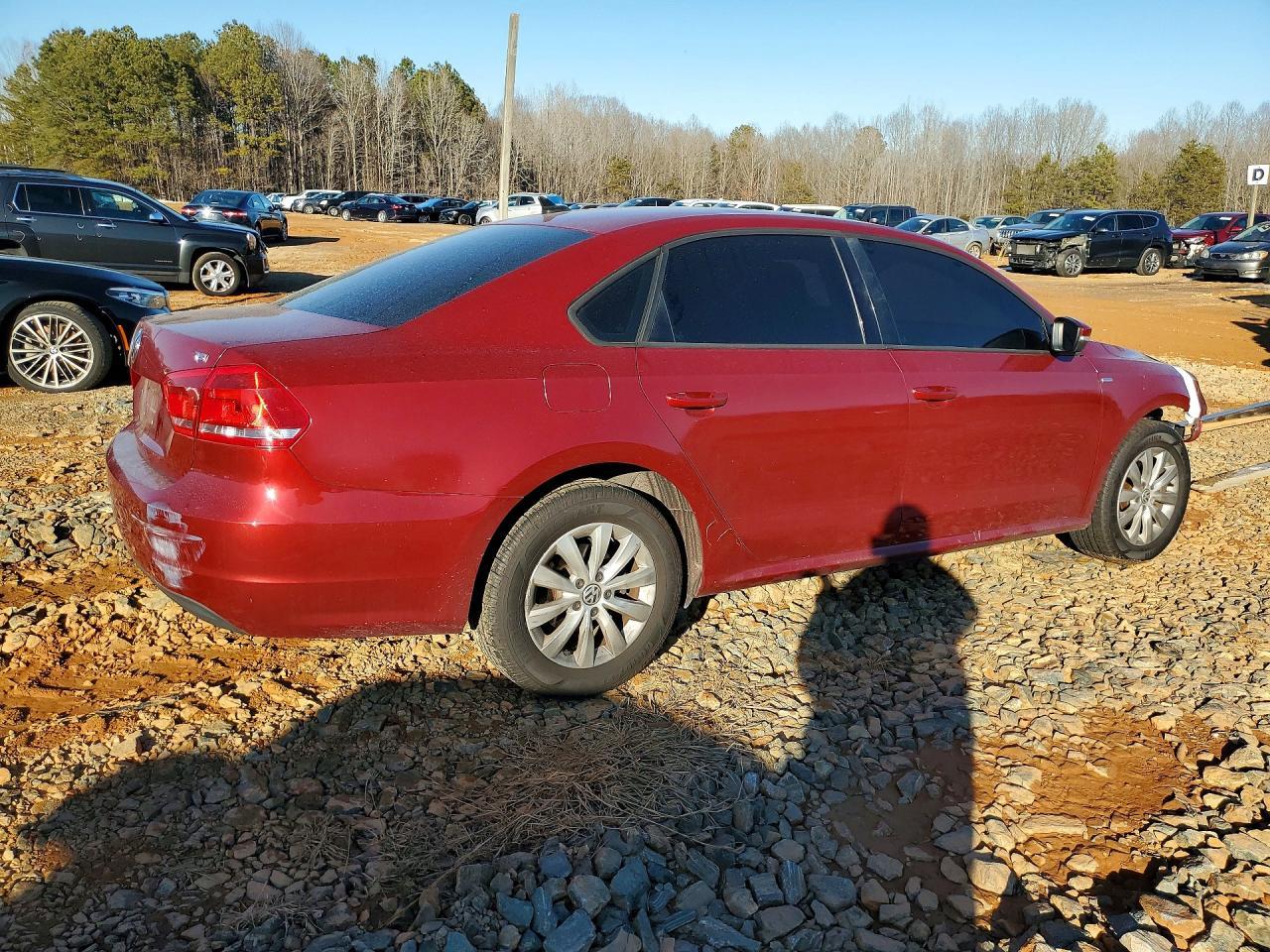 2015 Volkswagen Passat s
