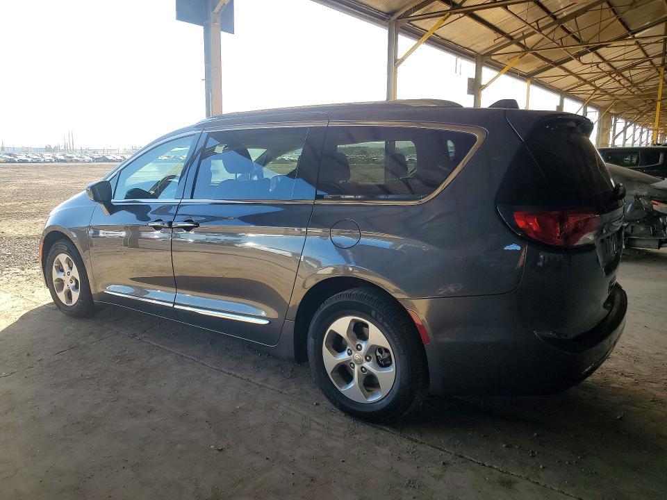 2017 Chrysler Pacifica Touring l Plus