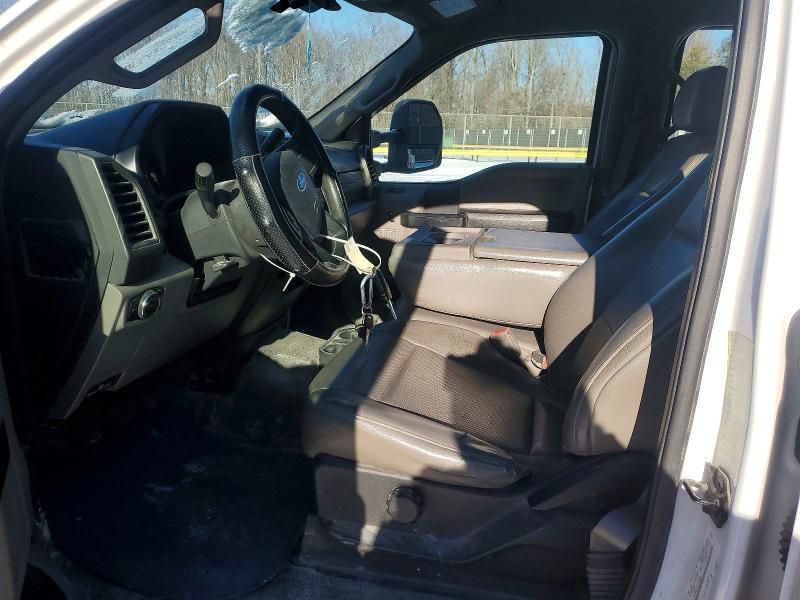 2019 Ford F450 Super Duty Utility / Service Truck