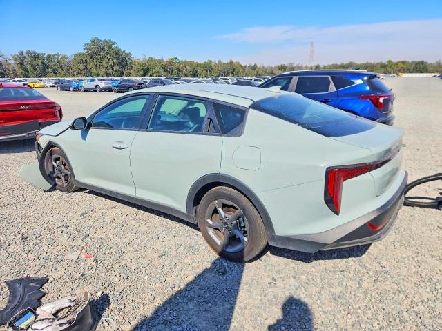 2025 KIA K4 lx