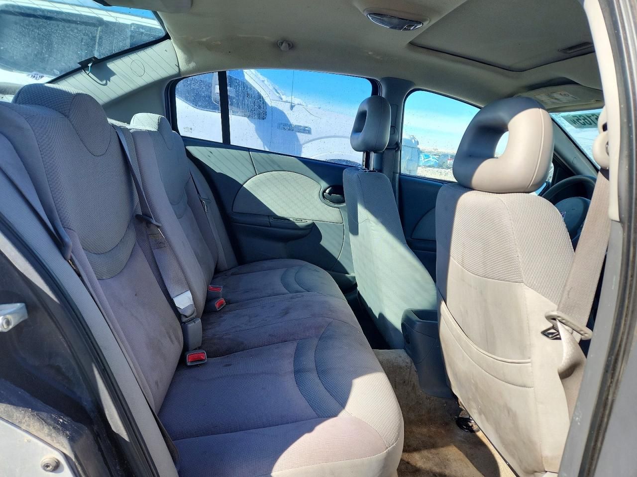 2003 Saturn Ion Level 2