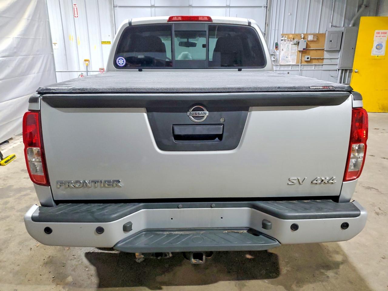 2020 Nissan Frontier s